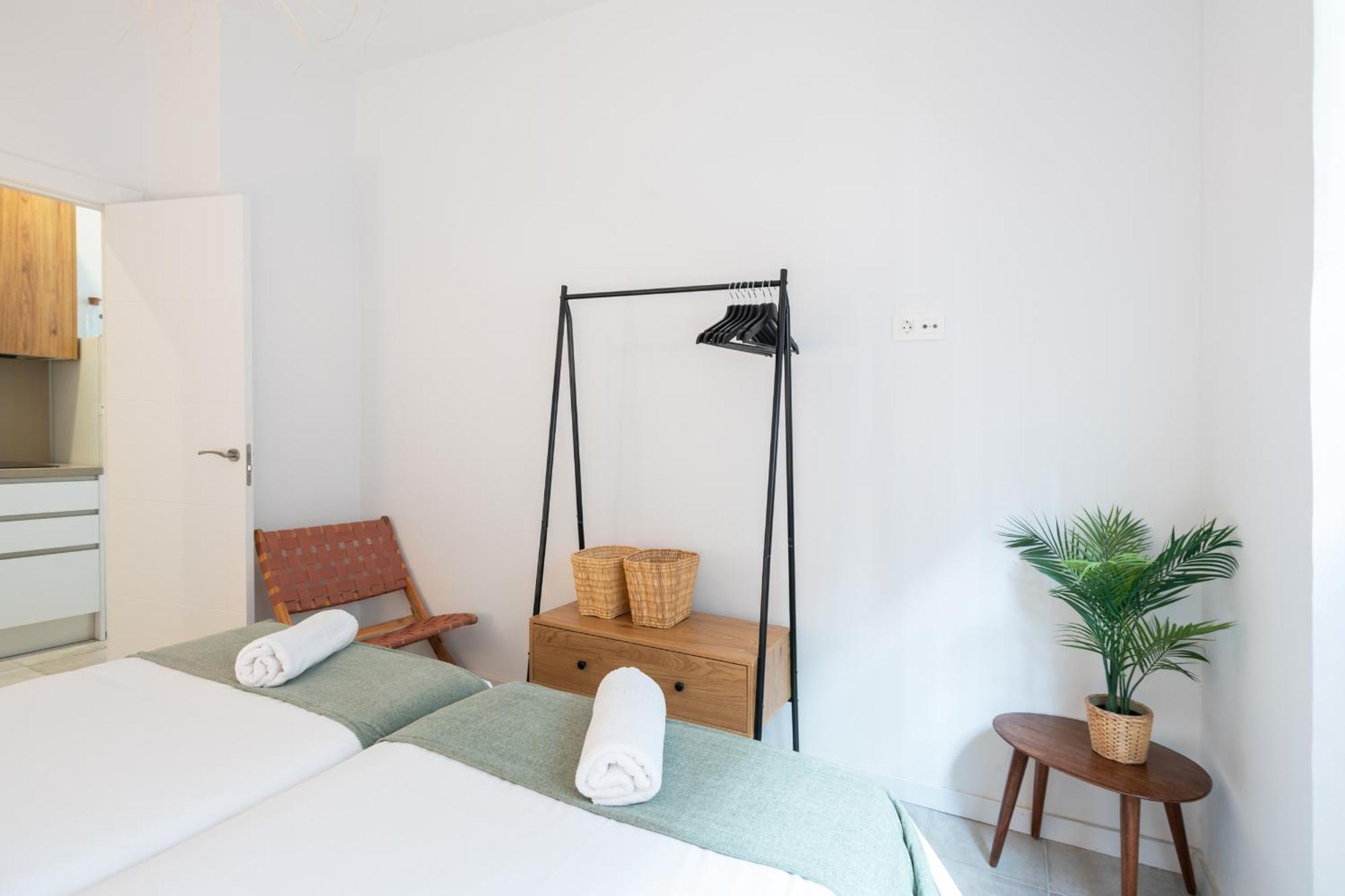 Apartamentos Luna Suites Palacio Dorita — Photos 3